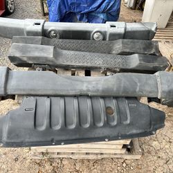 Jeep JK 2007-2018 Front And Rear Bumper, Side Steps Underside Cover And Airbox.