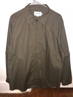 SIZE LARGE DIAMOND SUPPLY JACKET