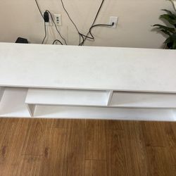 Modern White TV Stand / Entertainment Center – Great Condition