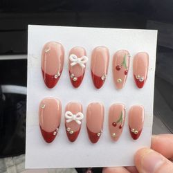 Press on nails 