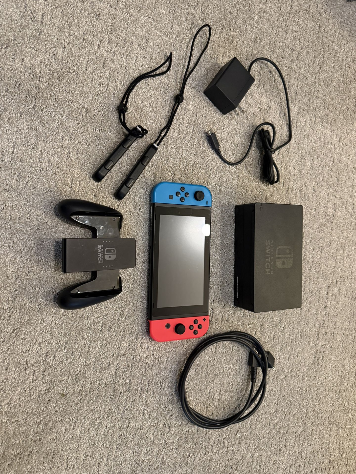 Nintendo Switch 1 V2 + Accessories
