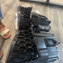 Mercedes Benz G-63 G550