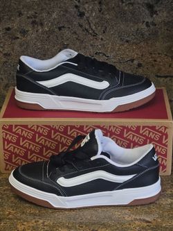 Brand New Men's Vans Hylane size 10