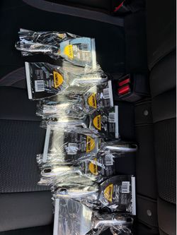 (8) 4INCH DEWALT DRYWALL KNIVES STAINLESS STEEL