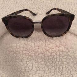Tory Burch Brand New Sunglasses 