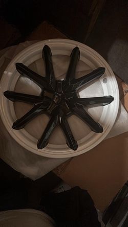 New With Tags Set of 4 Wheel Covers For Tesla Model 3