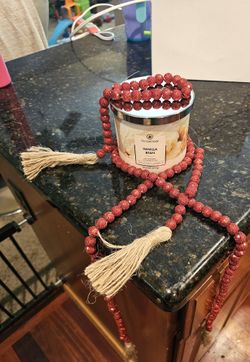 Bulk 3 Piece Wood Garland With Tassels