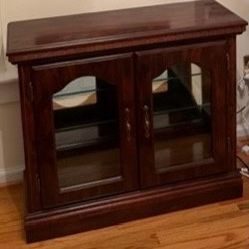 Lighted Display Cabinet with 1 Shelf