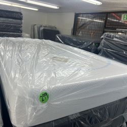 TWIN SIZE MEMORY FOAM MATTRESS & BOX SPRING BED SET