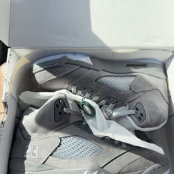 Air Jordan 5 Wolf Grey 