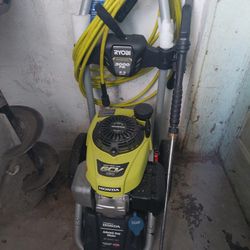 RYOBI 3000 PSI Powerwasher- Like New