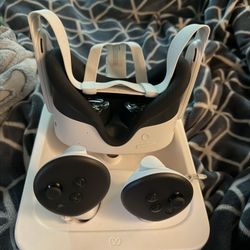 Meta Quest 3s 128 GB. Has Everything But The Box. 