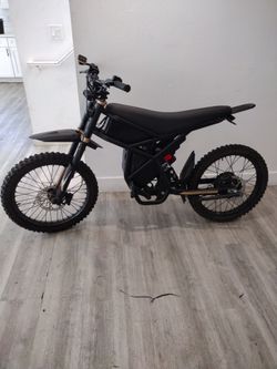 Electric dirt bike