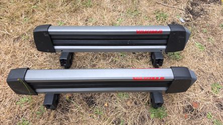 Yamaha fresh track ski snowboarding holder.