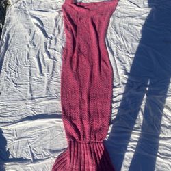 Pink Mermaid Blanket