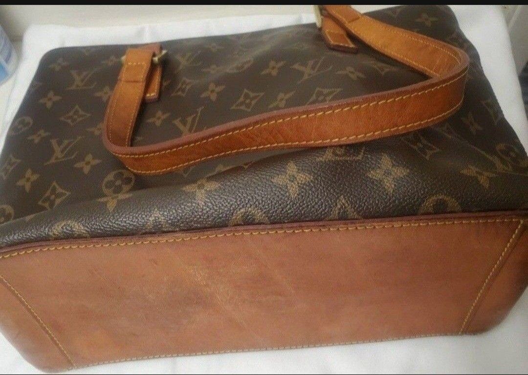 $225.! Tote Bag...pre-owned, Leather Bag.