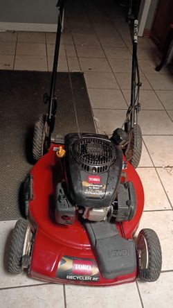 675 toro Self propelled lawnmower