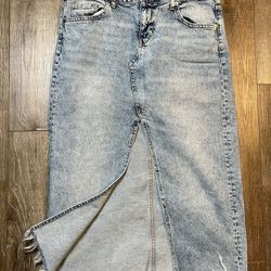 90's Style Long Denim Skirt With Middle Slit Size 10