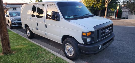 FORD E350 CARGO VAN SUPER HEAVY DUTY