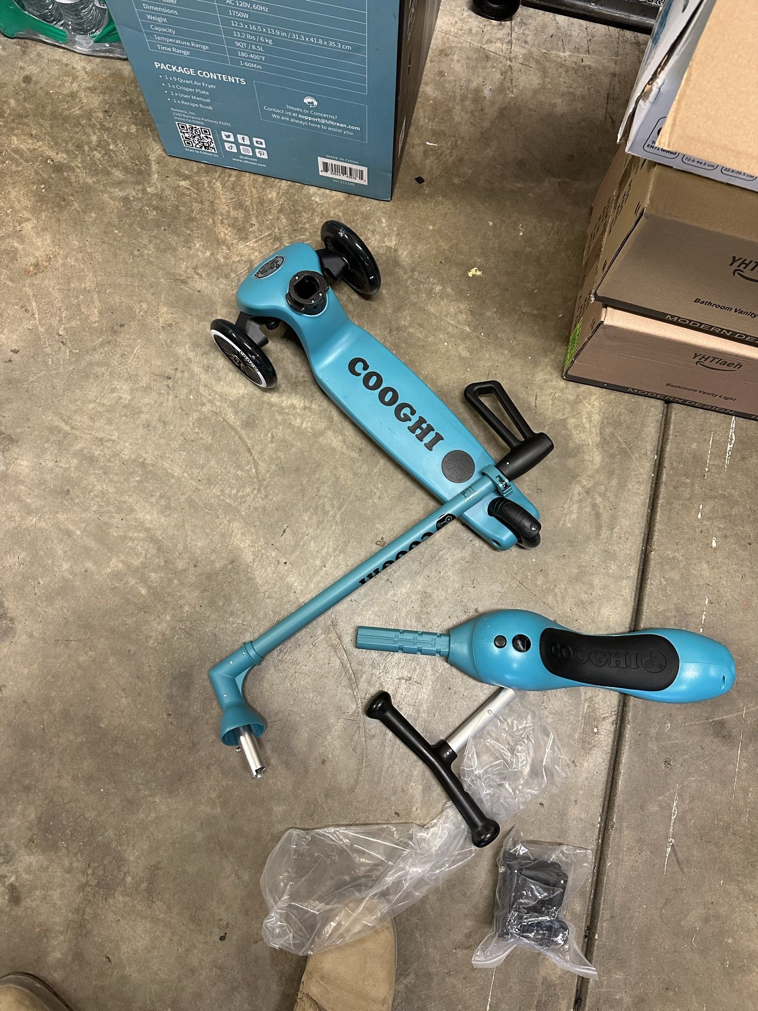 Kids Flashing Scooter 