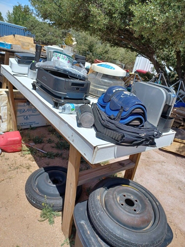 FREE GIVEAWAY & ESTATE SALE