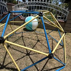 Climbing Dome