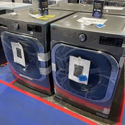 Brand New 30” 5.2cu 9.0cu Washer Dryer Set GAS With Warranty 