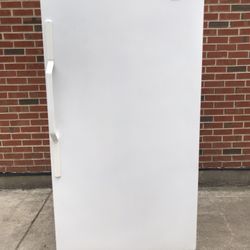Amana Frost Free Freezer - 18 cu.ft