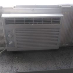 GE 5000 Btu Window Air Conditioner AC
