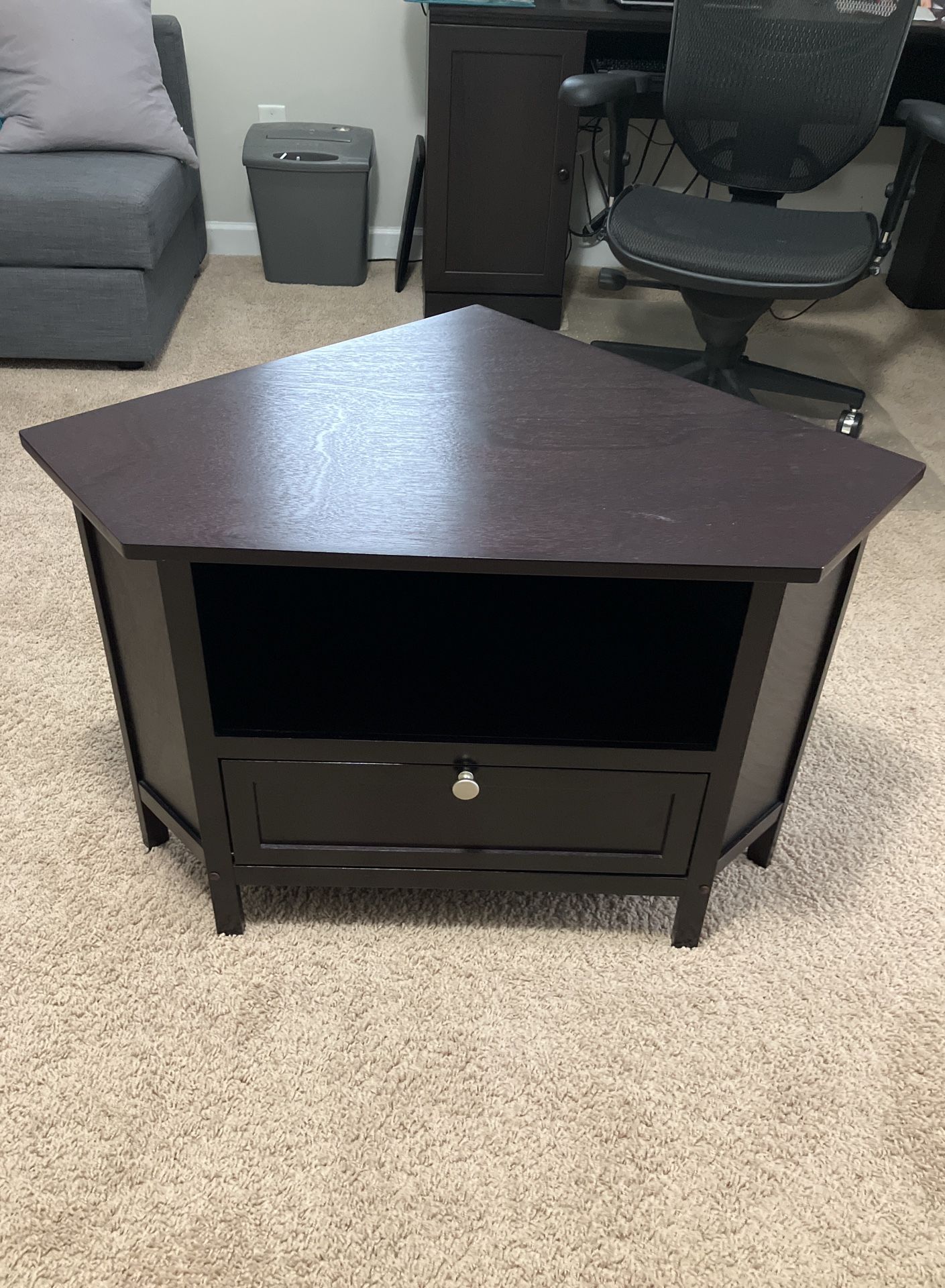 Corner Shelf With Drawer