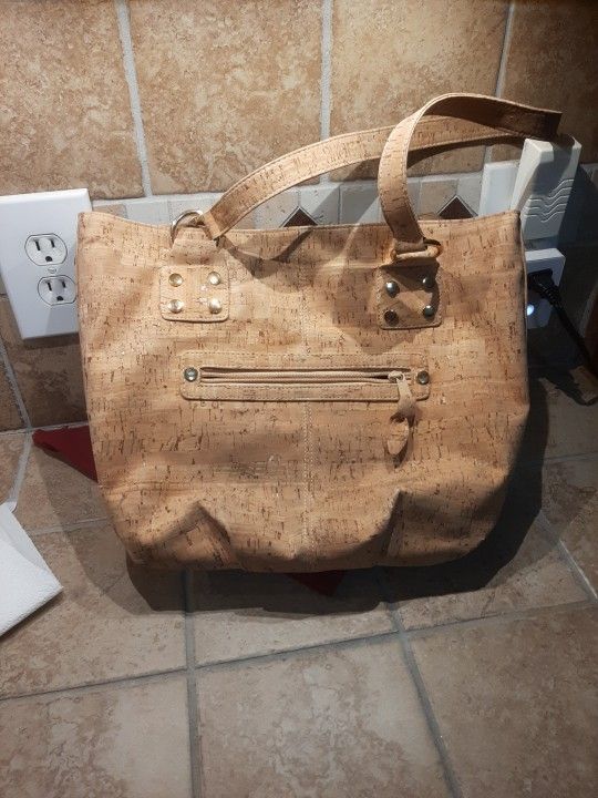 Large Cork Purse With Gold Accents