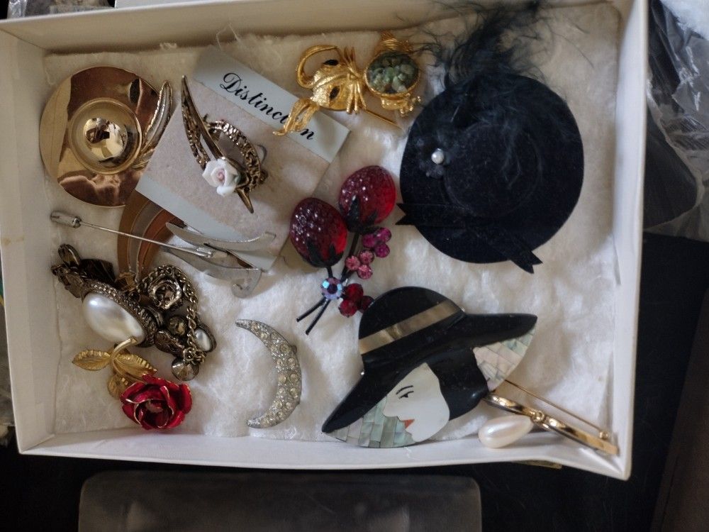 Antique Brooches Never Used