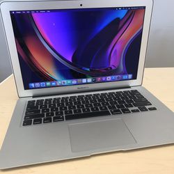 13” MacBook Air i5