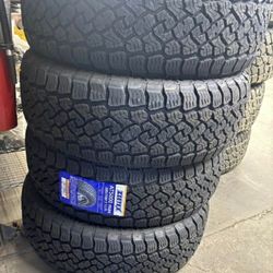 285/70/17 Set De Llantas 
