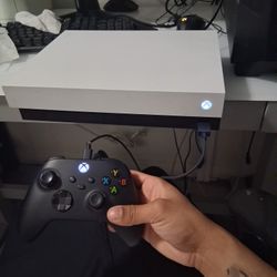 Xbox One X With Controller 