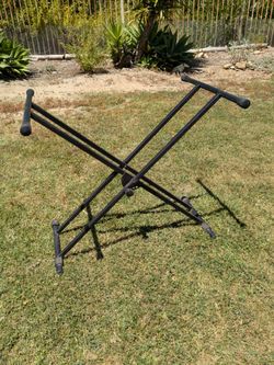 Classic Keyboard Stand