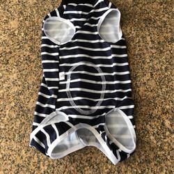 Dog surgical Onesie Size Small 
