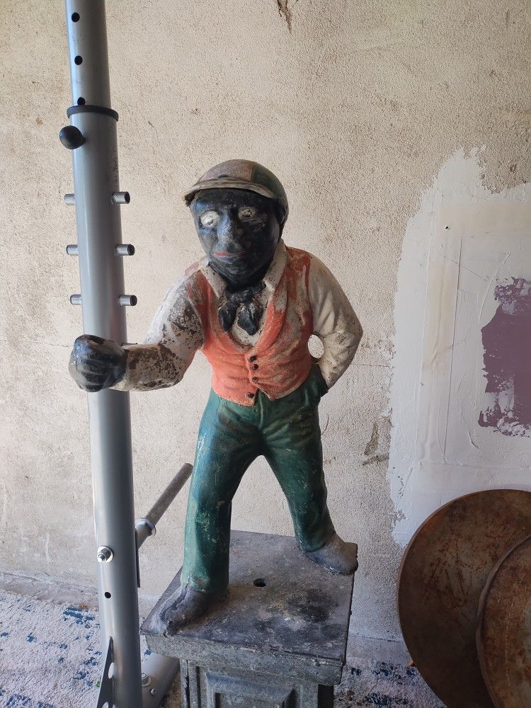 Lawn Jockey