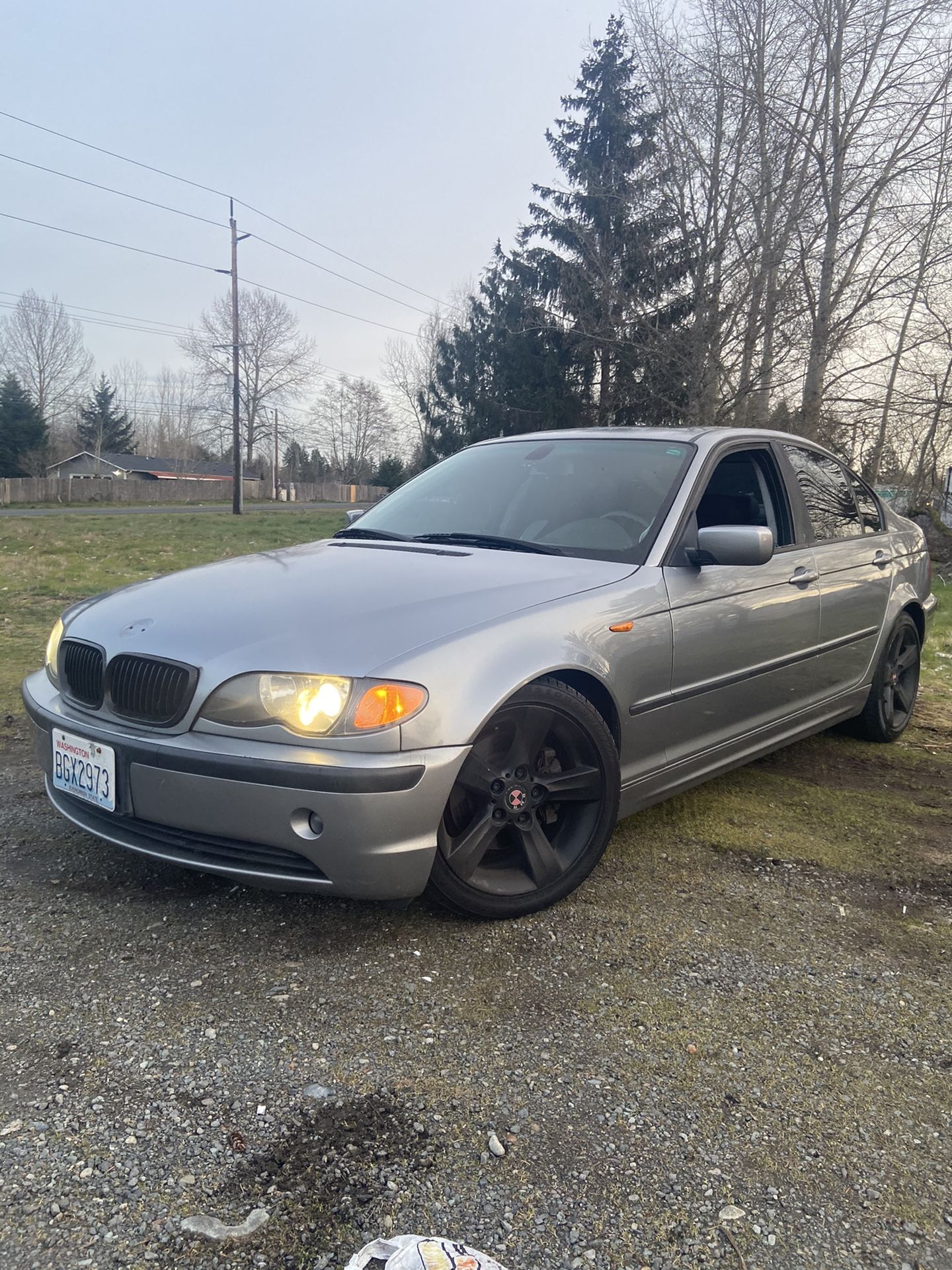 2004 BMW 325i