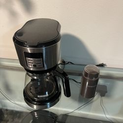 Coffee Maker And Coffee Grinder