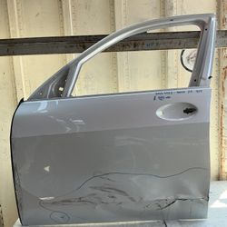 2019 - 2025 BMW X5 G05 Front Driver Door 
