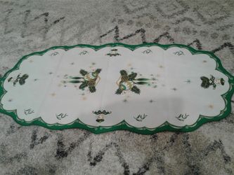 Holiday coffee table runner