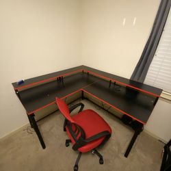 Gaming Desk & Chair 