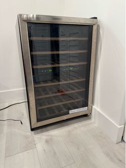Frigidaire 38 bottle wine cooler