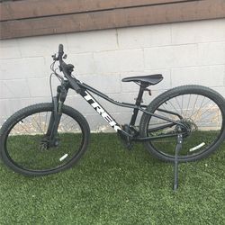 Marlin Trek 4 XS