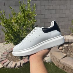 Alexander McQueens Black Tail (Read Description)