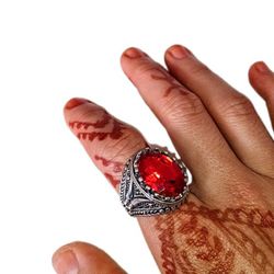Red  Glass Stone vintage Retro Punk Fancy Ring