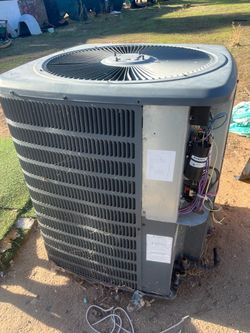 AC UNIT HOUSE Goodman GSX130421BD split-system
