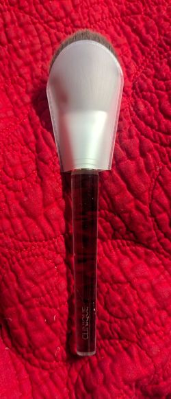 Clinique  Flat Brush