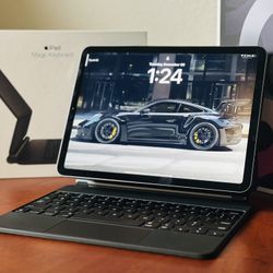 Apple iPad Air 4th Gen with Magic Keyboard and Apple Pen!